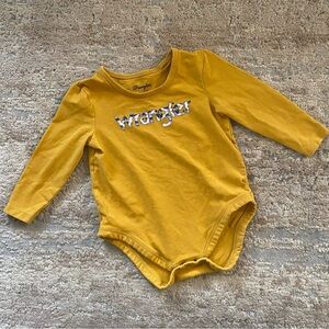 Wrangler Long Sleeve Onesie Bodysuit Snap Printed Logo Cotton Yellow: 18m